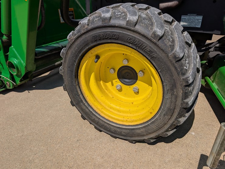 2012-john-deere-1026r-image-20