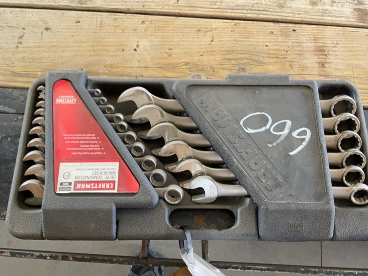 craftsman-standard-combination-wrench-set-and-screwdriver-set-image-3