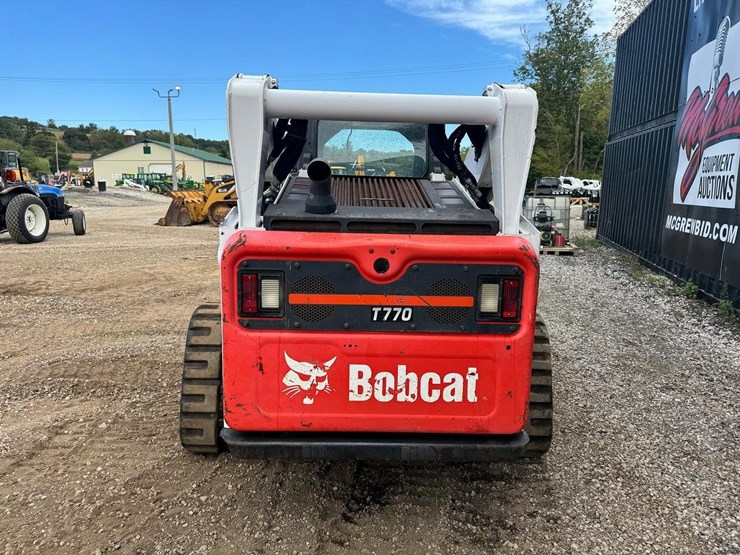 2021-bobcat-t770-image-5