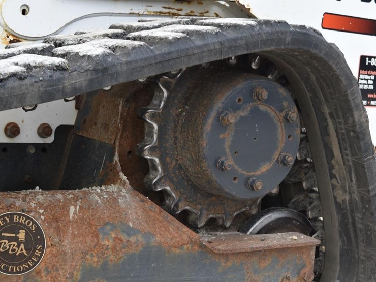 2016-bobcat-t770-image-28