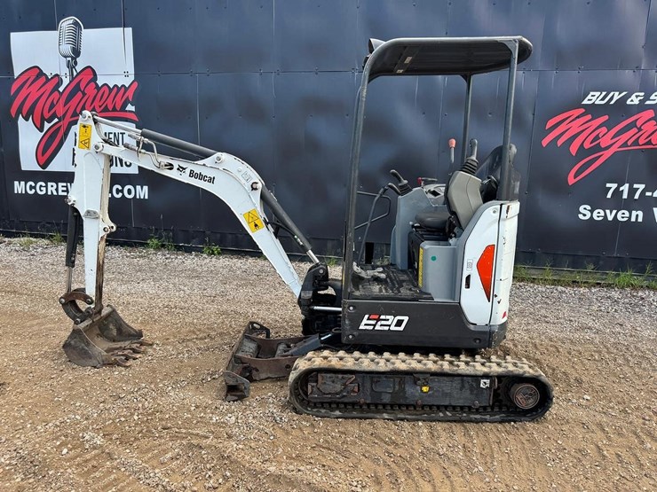 2023-bobcat-e20-image-3