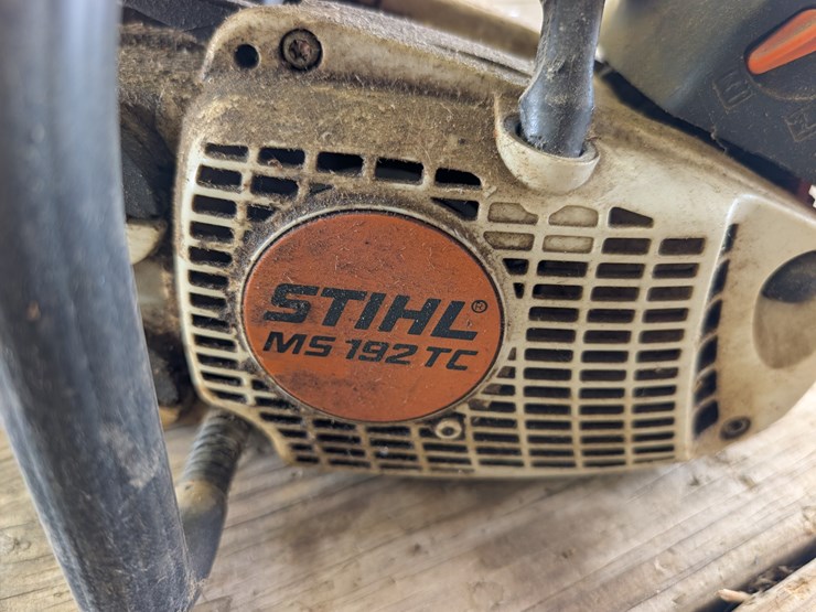 stihl-ms-192-tc-chainsaw-image-3