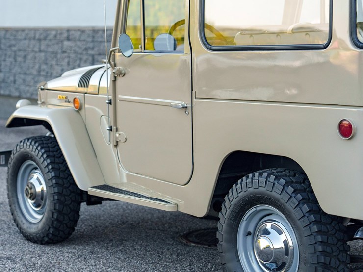 1969-toyota-landcruiser-image-15