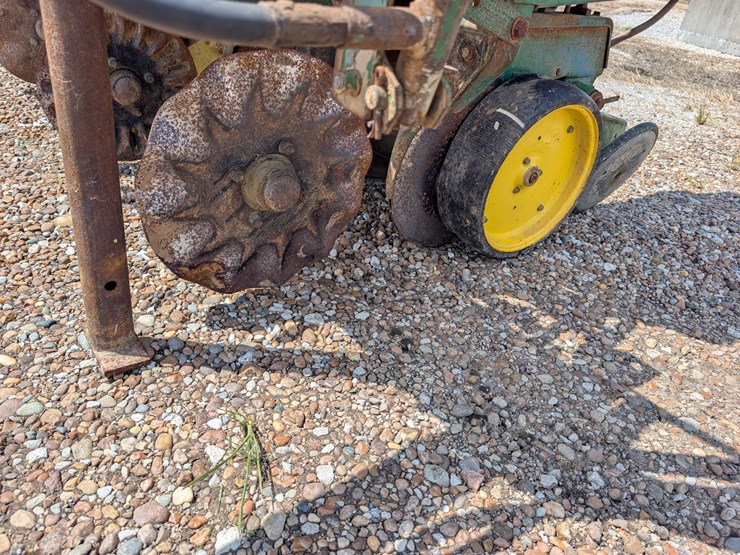 john-deere-7100-image-12