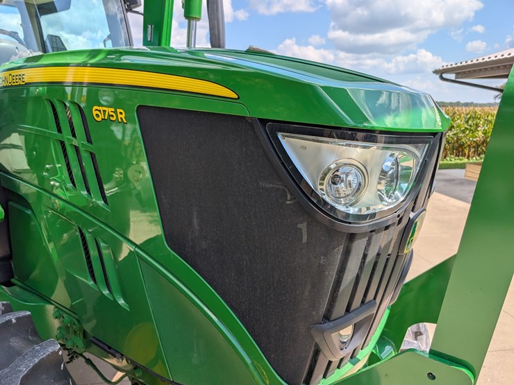2015-john-deere-6175r-image-94