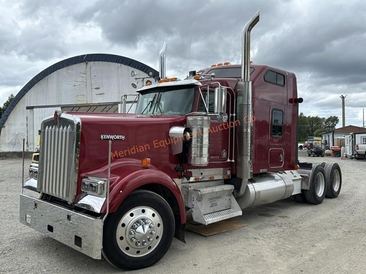 1995-kenworth-w900-image-1
