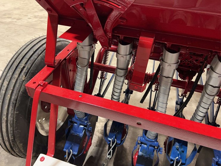 mccormick-8-image-27