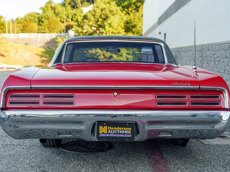 #1025-•-1967-pontiac-gto-image-10