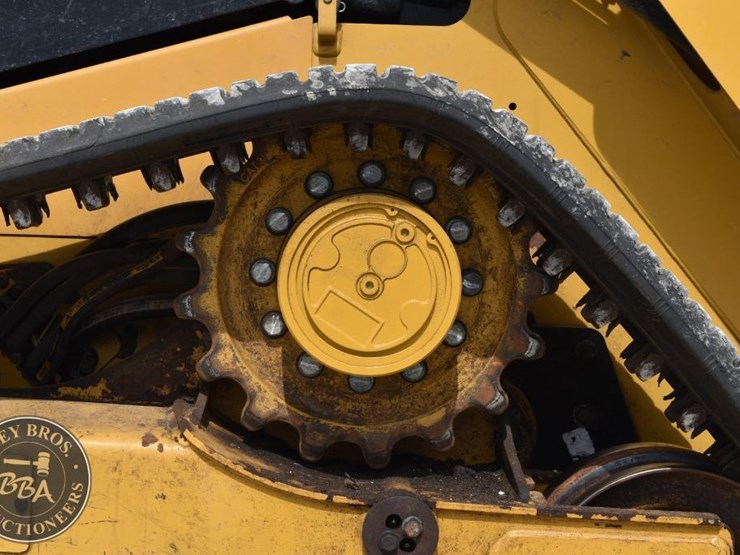 2022-caterpillar-289d3-image-30