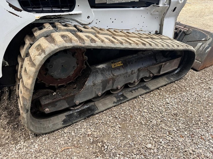 2021-bobcat-t770-image-18