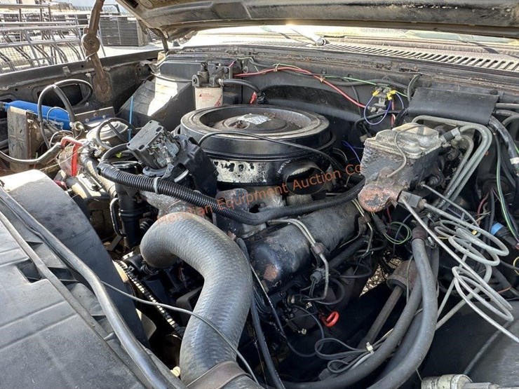 1983-gmc-3500-image-23