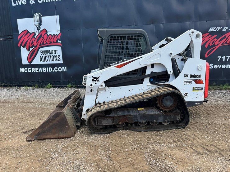2021-bobcat-t770-image-3