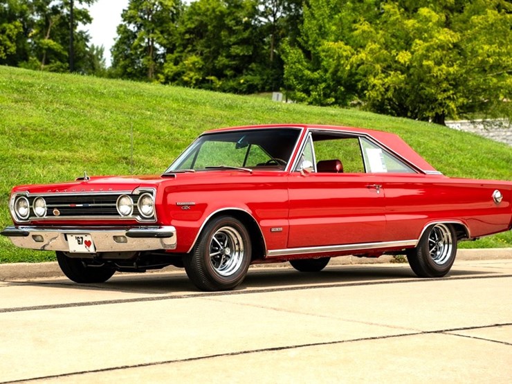#1057-•-1967-plymouth-gtx-hemi-image-1