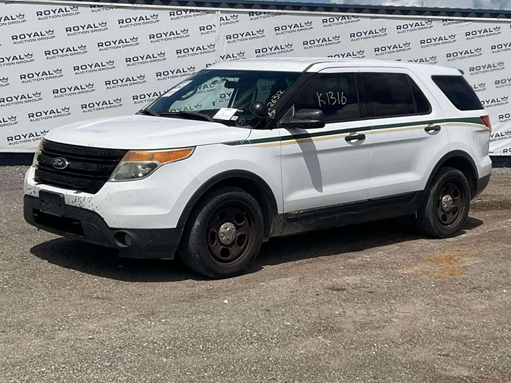 2014-ford-explorer-image-1