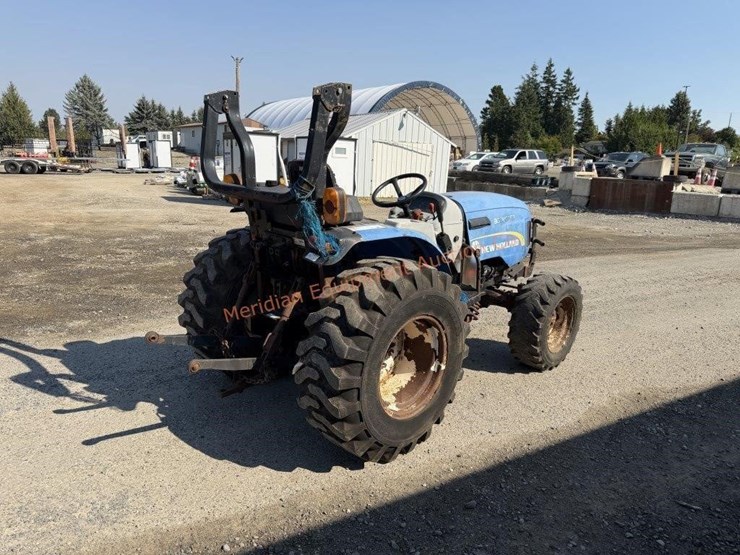 new-holland-boomer-50-image-6