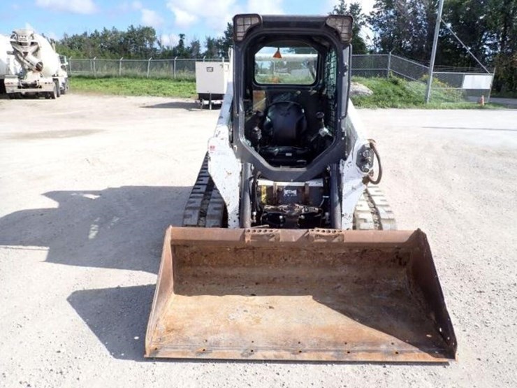 2017-bobcat-t590-image-2