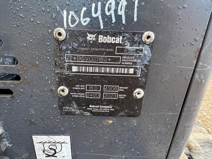 2023-bobcat-e20-image-28
