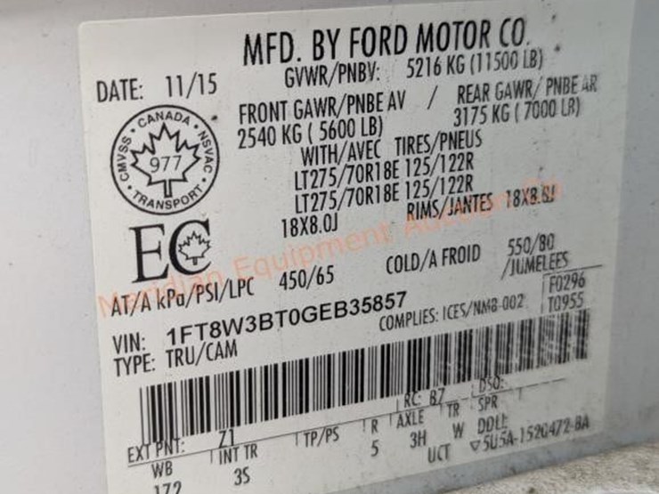 2016-ford-f350-xlt-image-28