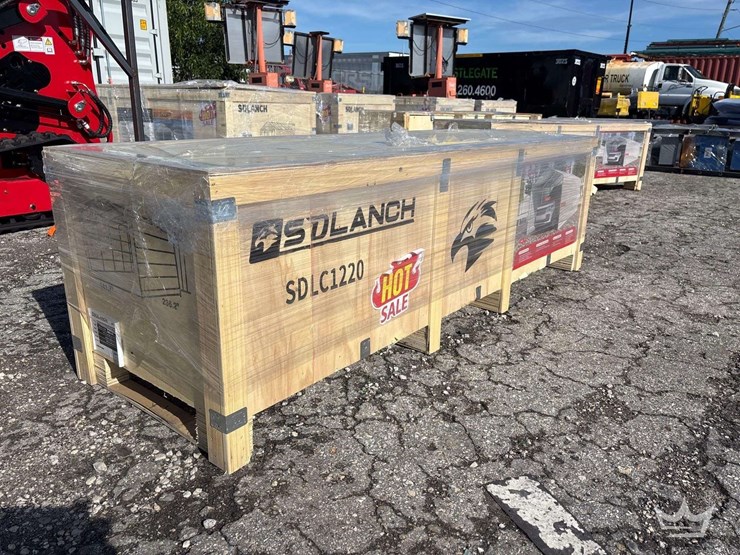 2026-sdlanch-12ft.-x-20ft.-metal-carport-with-enclosed-side-walls-image-2