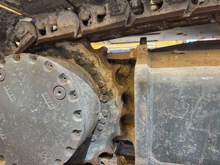 2024-kobelco-sk260-lc-11-image-11