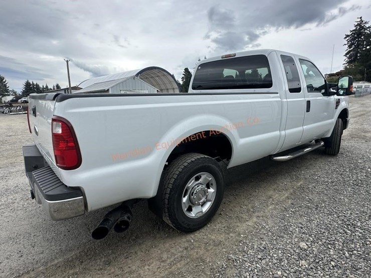 2010-ford-f250-image-7