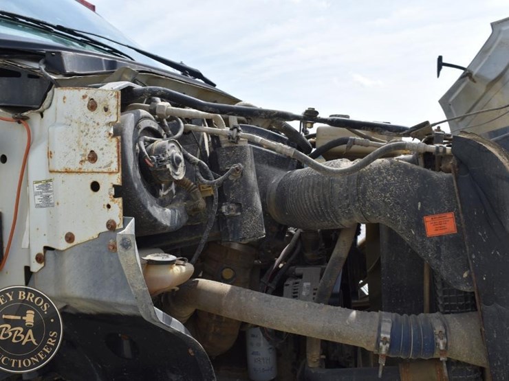 2000-ford-f650-sd-image-23