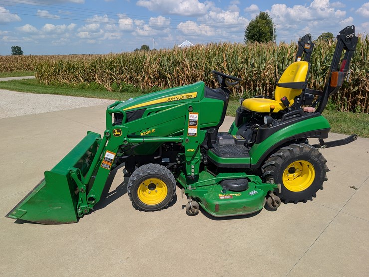 2012-john-deere-1026r-image-2