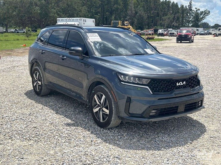 2022-kia-sorento-image-2