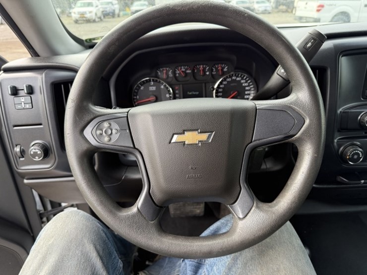 2015-chevrolet-silverado-1500-image-23