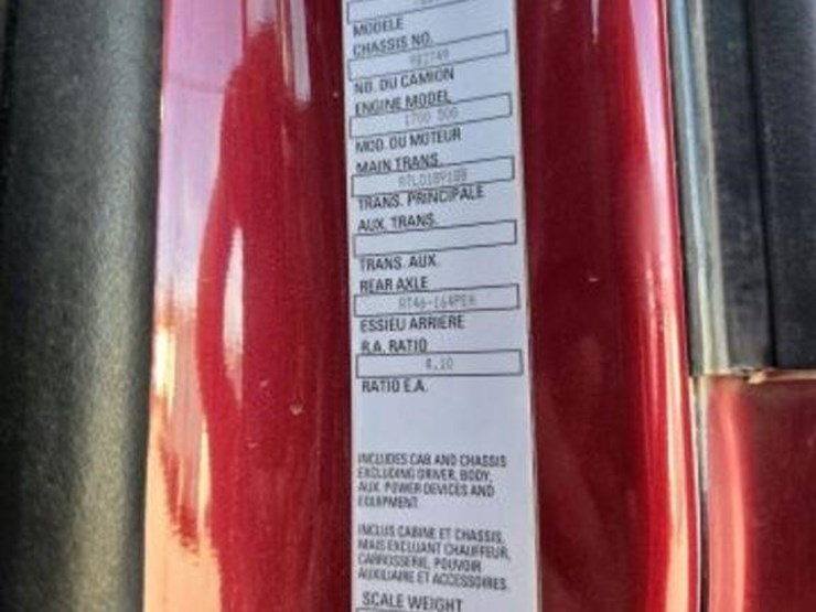 2016-kenworth-t880-image-34