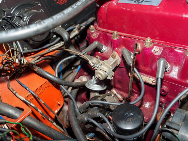 #1069-•-offered-at-no-reserve-|-1973-mg-mgb-mark-lll-convertible-image-89