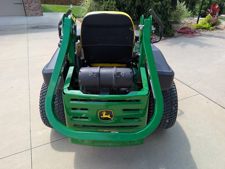 2019-john-deere-z915e-image-4