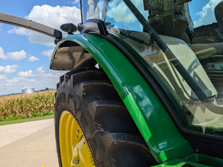 2015-john-deere-6175r-image-47