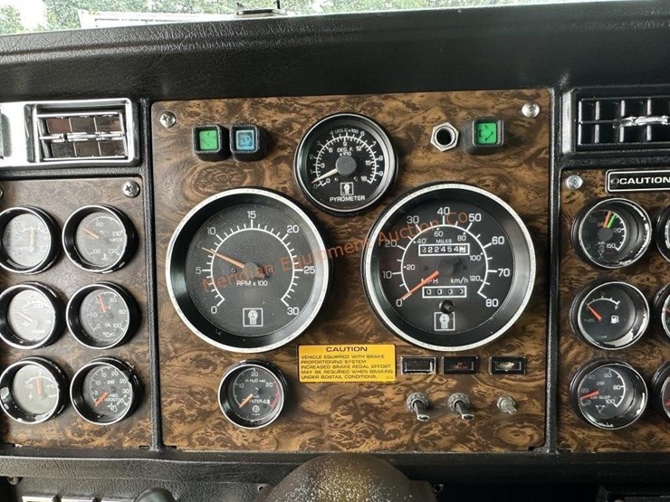 1995-kenworth-w900-image-53