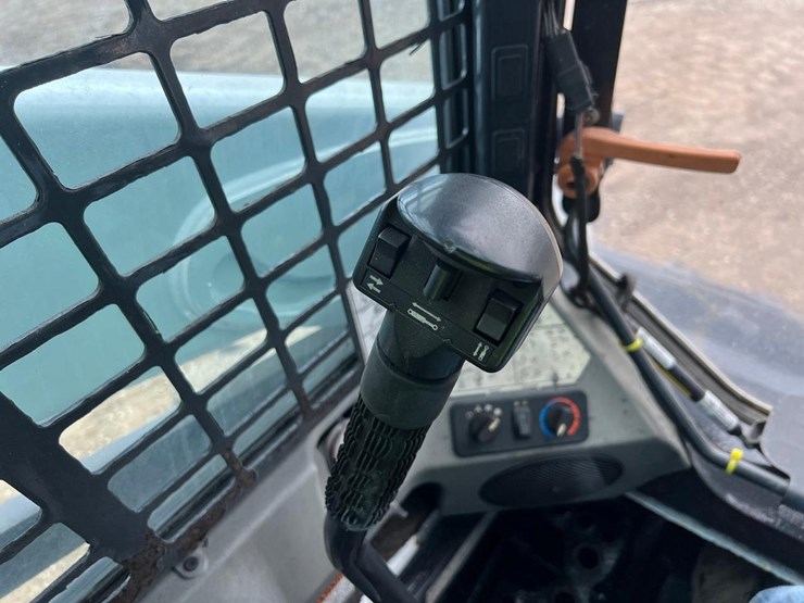 bobcat-s570-image-22