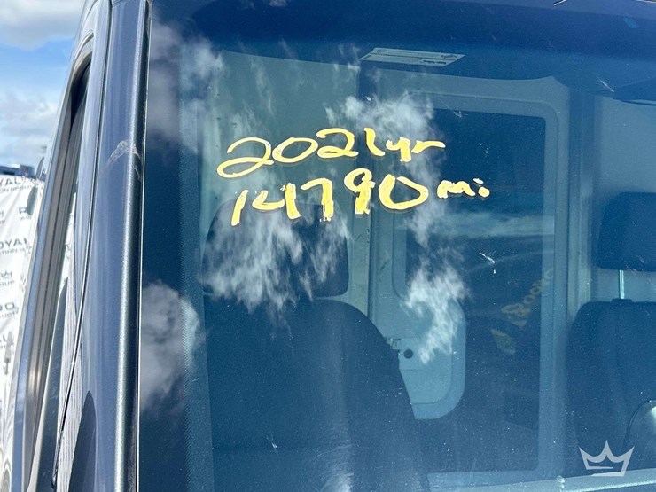 2021-mercedes-benz-sprinter-4500-image-42