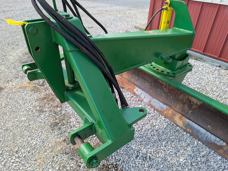 john-deere-155-image-8