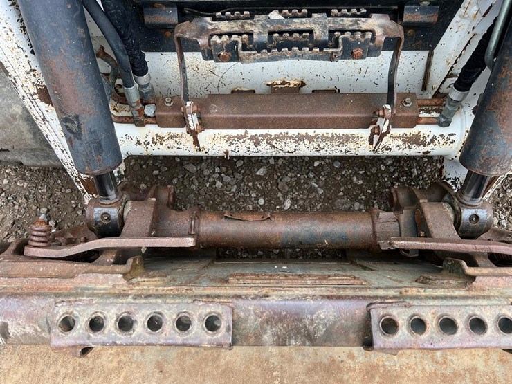2023-bobcat-t62-image-11