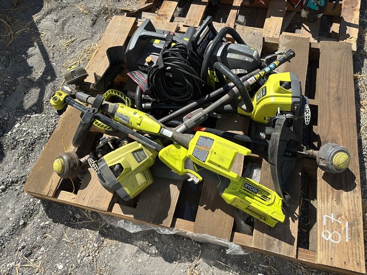 1600-psi-ryobi,-(2)-2-cycle-ryobi,-(2)-ryobi-weedeater-(2)-expandit-handles-40-amp,-ryobi-edger.-ryobi-chainsaw.-support-equipment-image-1