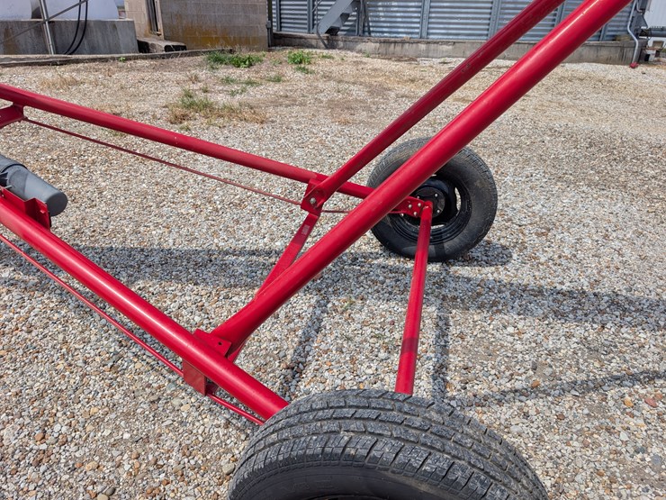 westfield-wr100-31-straight-auger-image-20