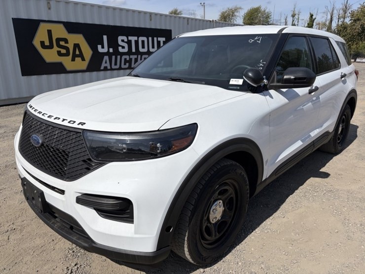 2020-ford-explorer-image-1