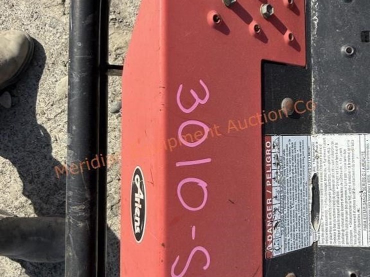 ariens-zoom-1640-zero-lawn-mower--non-operable-image-28