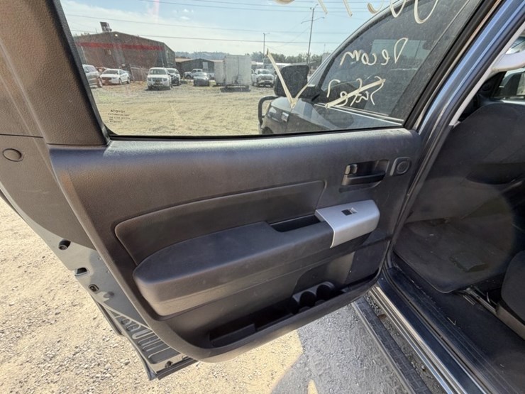 2008-toyota-tundra-image-25