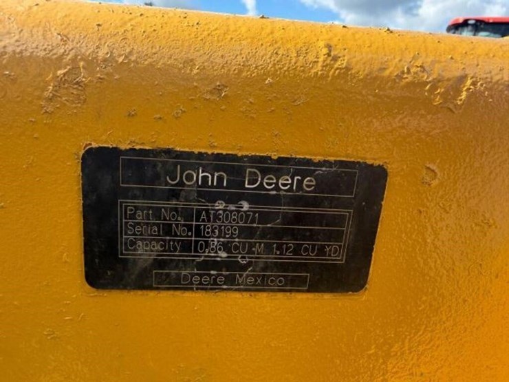 2006-deere-310g-image-30