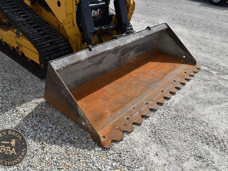 2024-caterpillar-255-image-22