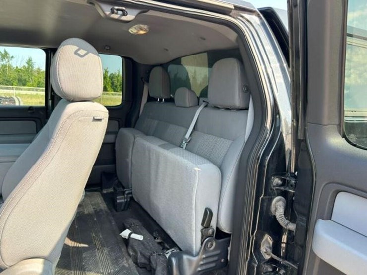 2014-ford-f150-xlt-image-22