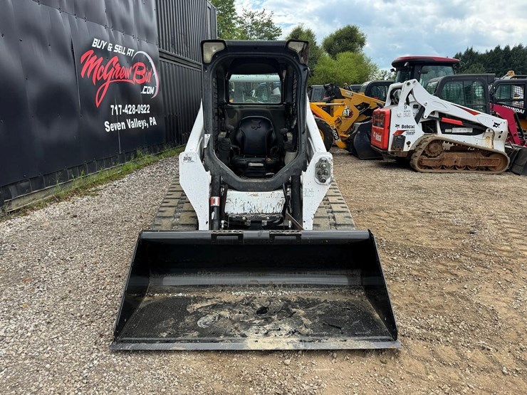 2016-bobcat-t590-image-9