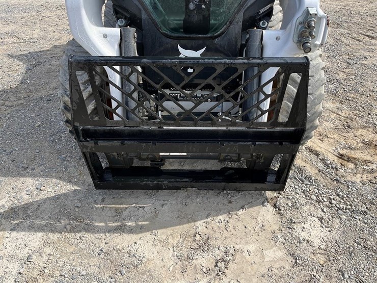 wildcat-skid-steer-fork-frame-and-backing-plate-image-2