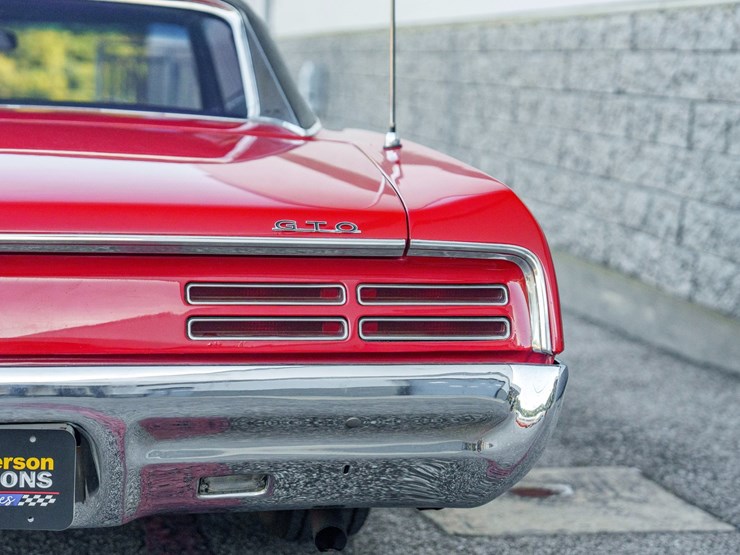 #1025-•-1967-pontiac-gto-image-11