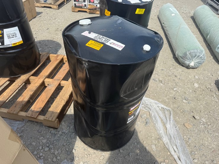 #10506-•-55gal-barrel-of-15/40-oil-inv#10506-image-1